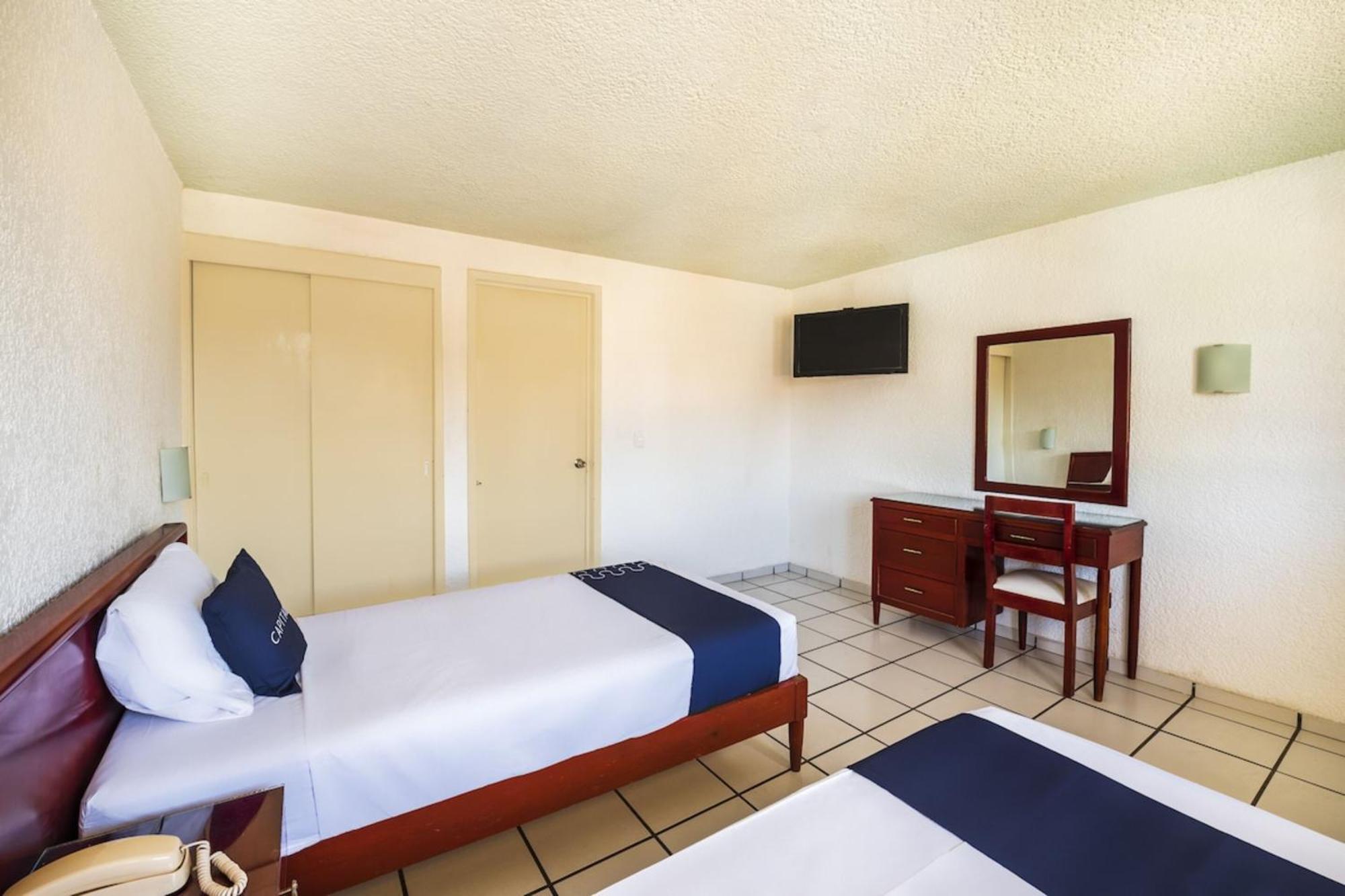 Capital O Colon, Jalisco 5* Ciudad Guzman