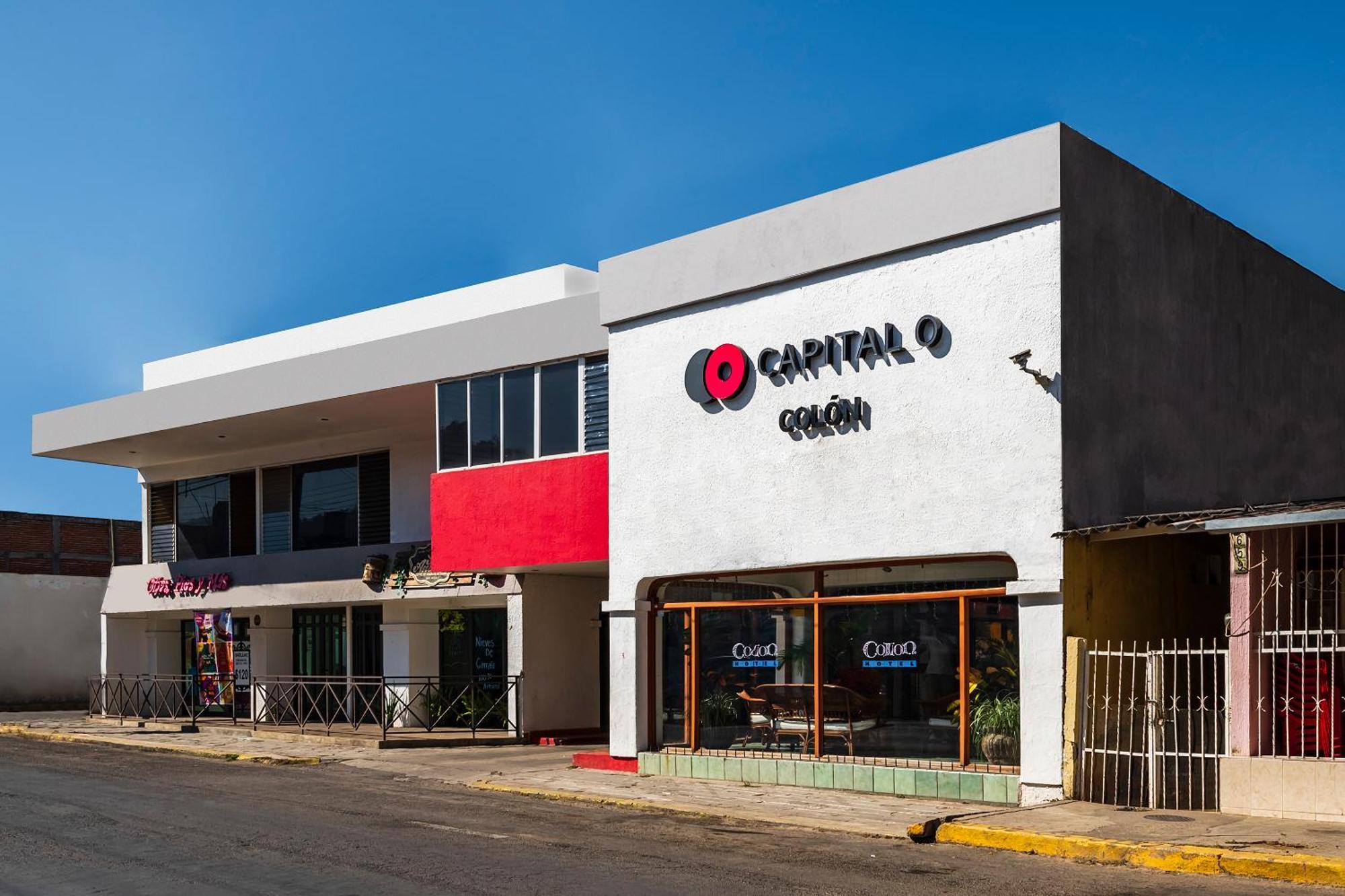 Capital O Colon, Jalisco Hotel